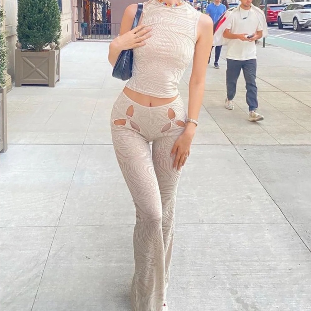 $170 🅿️p I am Gia tan cream amina set SOLD